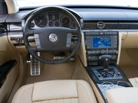 Volkswagen_Phaeton_pic_41963.jpg